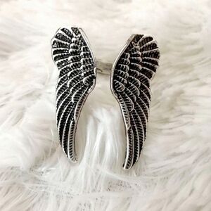 ANTHROPOLOGIE HAMMERED ANTIQUED ANGEL WINGS RING 2